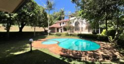 Old Kitisuru Lovely 4 Bedrooms Villa for Sale