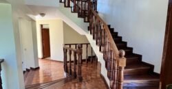 Old Kitisuru Lovely 4 Bedrooms Villa for Sale
