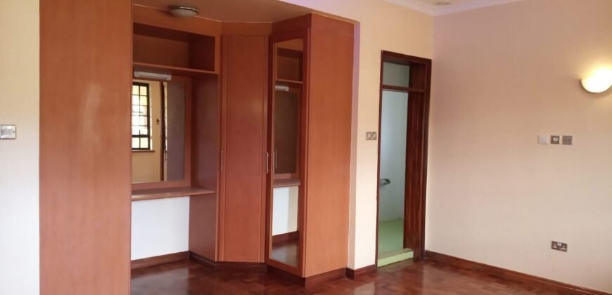 Quick Sale | Runda 5 Bedroom All Ensuite plus 2 DSQs