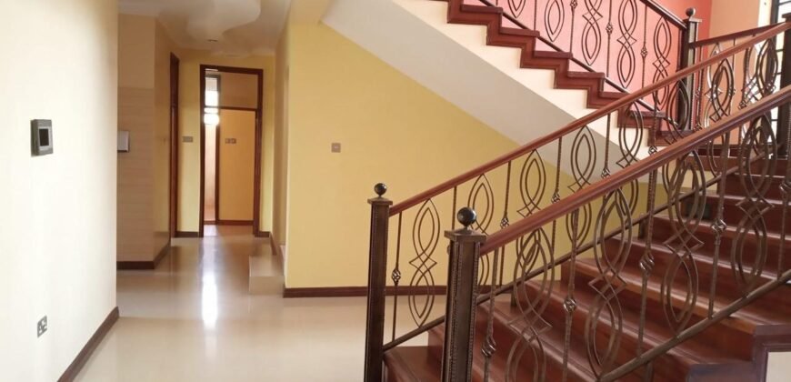 Quick Sale | Runda 5 Bedroom All Ensuite plus 2 DSQs
