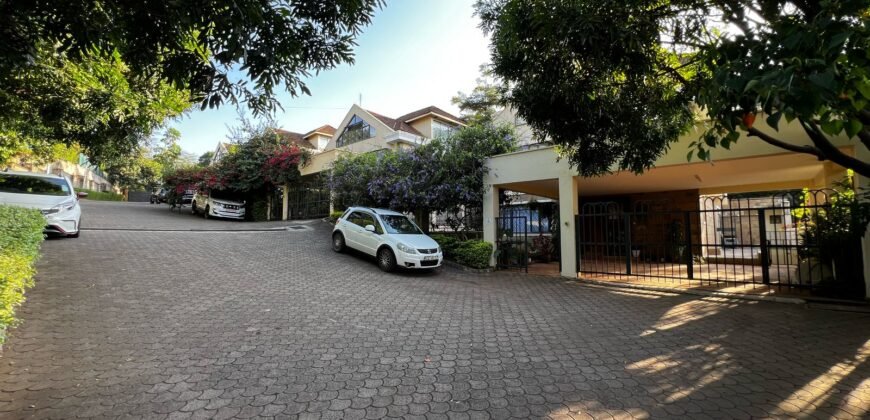 LAVINGTON – 4 TOWNHOUSES FOR SALE