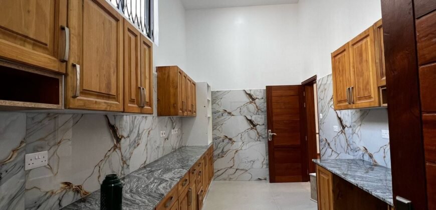 5-Bedroom Remodeled House for Rent in a Gated Community – Loresho