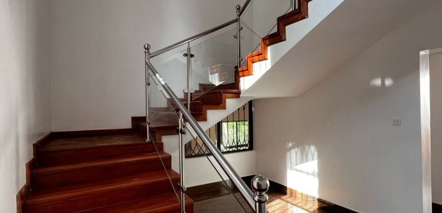 5-Bedroom Remodeled House for Rent in a Gated Community – Loresho
